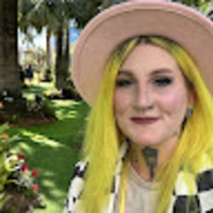 Meet your Posher, Carmen